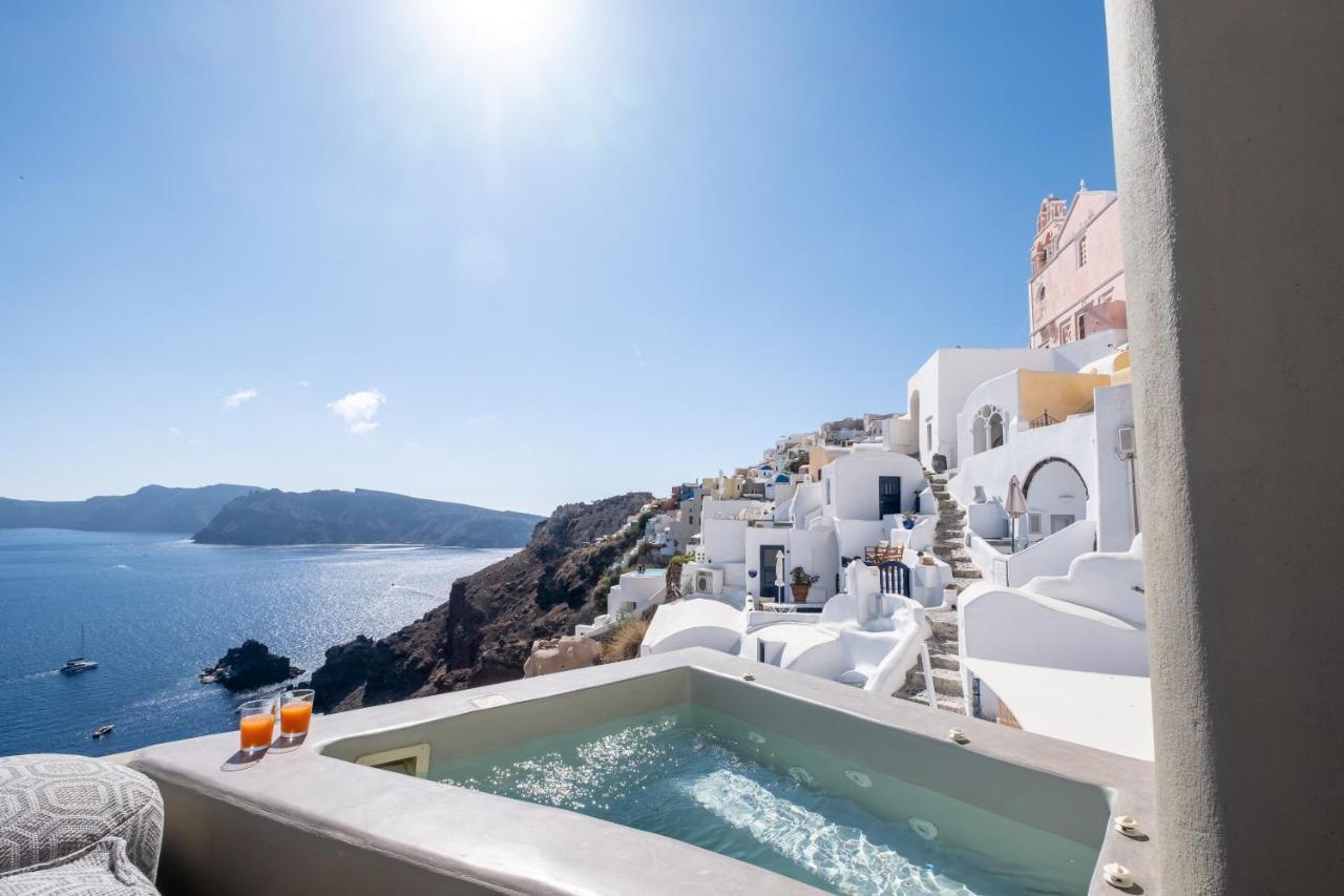 Santoroia Luxury Suites By Caldera Houses מראה חיצוני תמונה